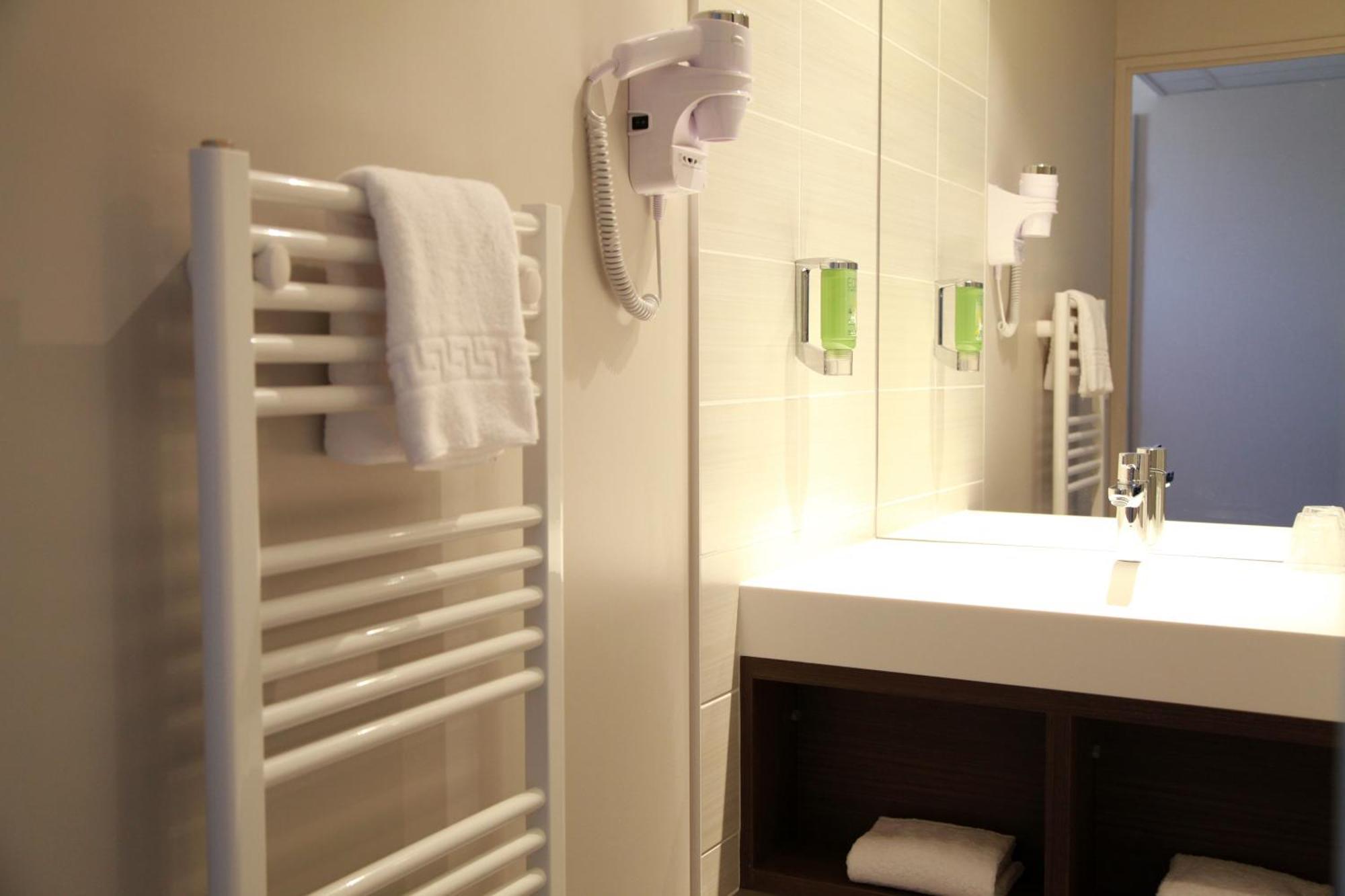 Brit Hotel Vannes-Theix Экстерьер фото